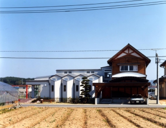 M小児科医院・住宅